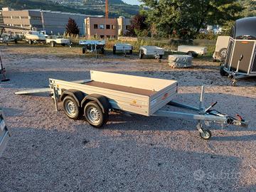 Carrello rimorchio auto doppio asse con rampe