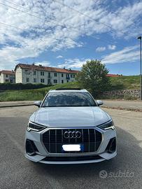 Audi Q3 S-Line