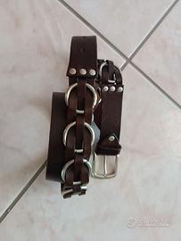 Cintura donna di pelle con borchie