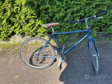Bici mountain bike da sistemare