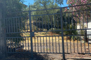 Terreno edificabile 1000 mq + casa