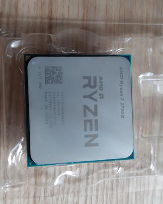 AMD Ryzen 2700X