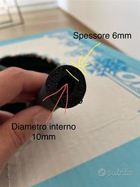 Tubo isolante condizionatore diam 10mm spess 6mm