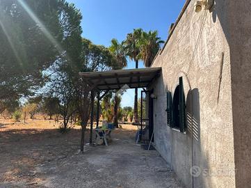 VILLA SINGOLA A FRANCAVILLA FONTANA