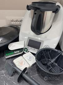 Bimby tm5 + cook key e accessori + 3 stick
