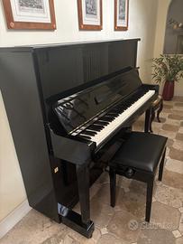 Pianoforte verticale Kawai
