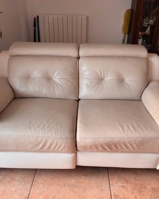 Divano bicolore vera pelle con 1 recline elettrica