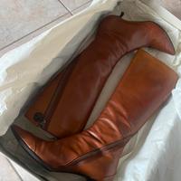 Stivale alto in pelle Giorgio Armani n. 37.5