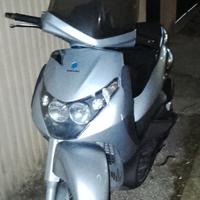 piaggio beverly
