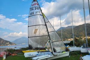 Ovington 49er - barca a vela - skiff