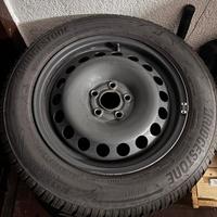 Gomme invernali con cerchi 185/65 R15