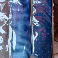 Cravatte imballate mai usate 