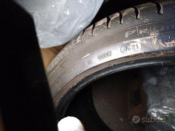 Gomma auto 275/35 R19