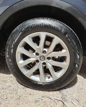 gomme Continental e cerchi originali Renault