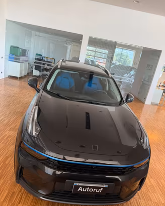 Lynk e co 01