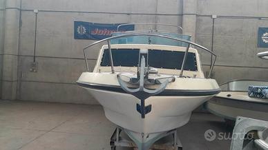 Cranchi barca con motore volvo penta