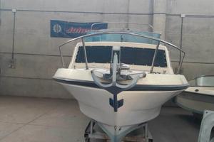 Cranchi barca con motore volvo penta