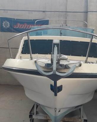 Cranchi barca con motore volvo penta