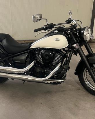 KAWASAKI  VN 900 SPECIAL EDITION  PARI AL NUOVO