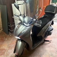 Honda Sh 350 ottobre 2024