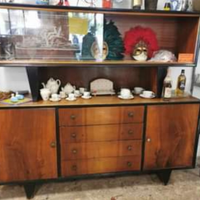 Mobile credenza