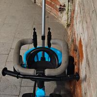 Triciclo a spinta per bambino