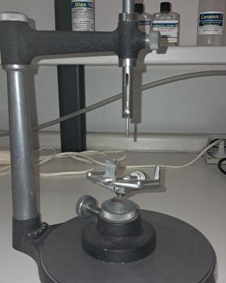 Attrezzatura odontotecnico