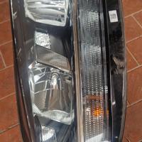 Fanali anteriori Volkswagen Golf 7 restyling (7.5)