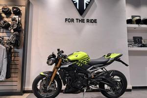 TRIUMPH Street Triple RS MOTO 2