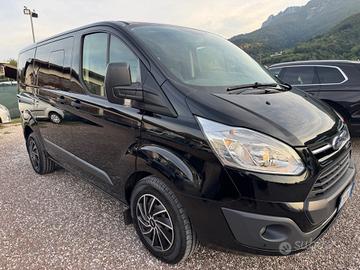 Ford Tourneo Custom Cambio automatico