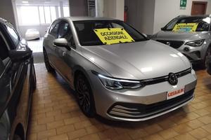 VOLKSWAGEN Golf 1.0 eTSI EVO Life DSG 17" MHEV C
