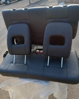Mitsubishi Pajero sedili in pelle 3 fila