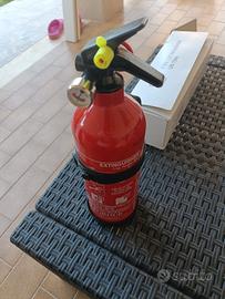 Toyota estintore otiginale nuovo!