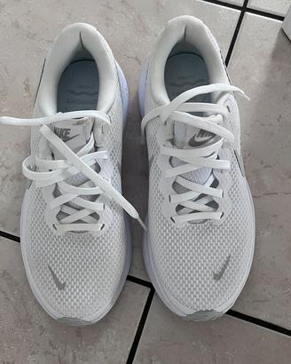Scarpe sportiva