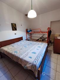 gratis 2 letti matrimoniali e un letto a castello