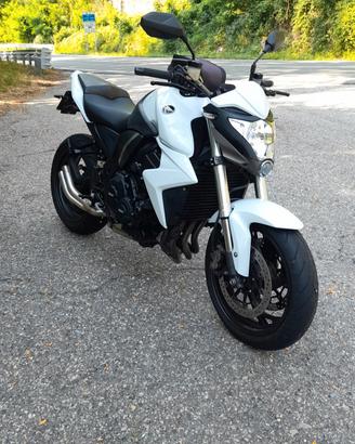 HONDA CB 1000 R