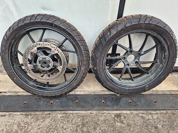 BMW R 1200/1250 GS/ADV CERCHI COMPLETI