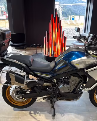 CF MOTO 800 MT Touring Abs
