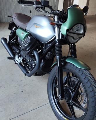 V7 stone 850