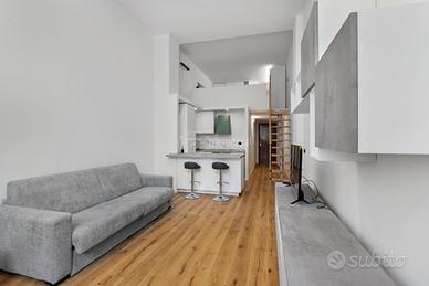 LOFT RISTRUTTURATO ADIACENTE UNIVERSITÀ