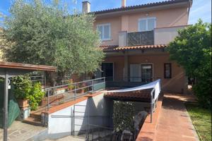 Casa indipendente con giardino, Follonica