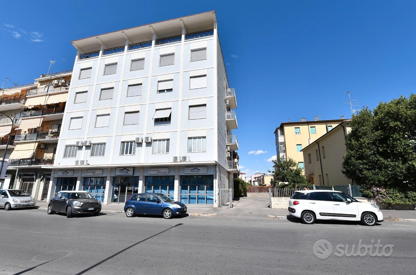 Ampio appartamento ristrutturato a nuovo 120mq - Vista 3