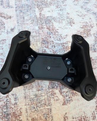 supporto cupolino  BMW F750GS