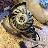 Blocco motore vespa 50