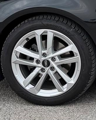 Cerchi originali Audi 17”+ goodyear ultragrip 2025