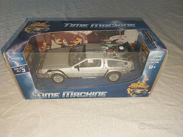DELORIAN RITORNO AL FUTURO SCALA 1:24 