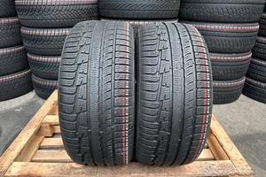 2 gomme 235 40 18 Nokian Pirelli