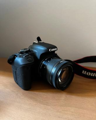 Fotocamera Canon EOS 800D