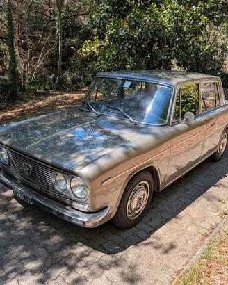 Lancia fulvia berlina II serie iscritta ASI