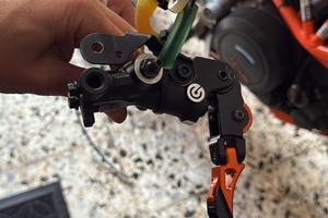 Pinza freno Brembo semiradiale 19x16